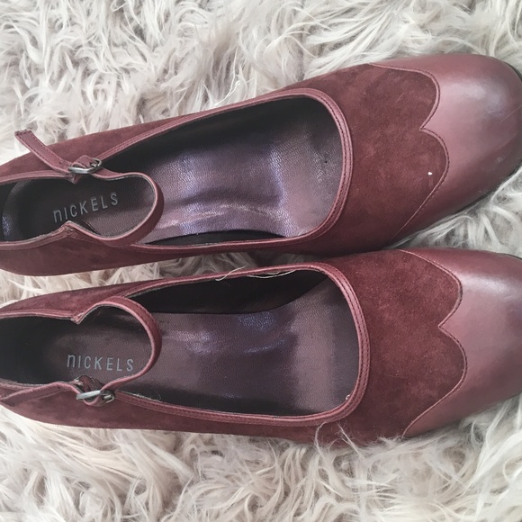 Suede and leather pumps - Picture 6 of 6